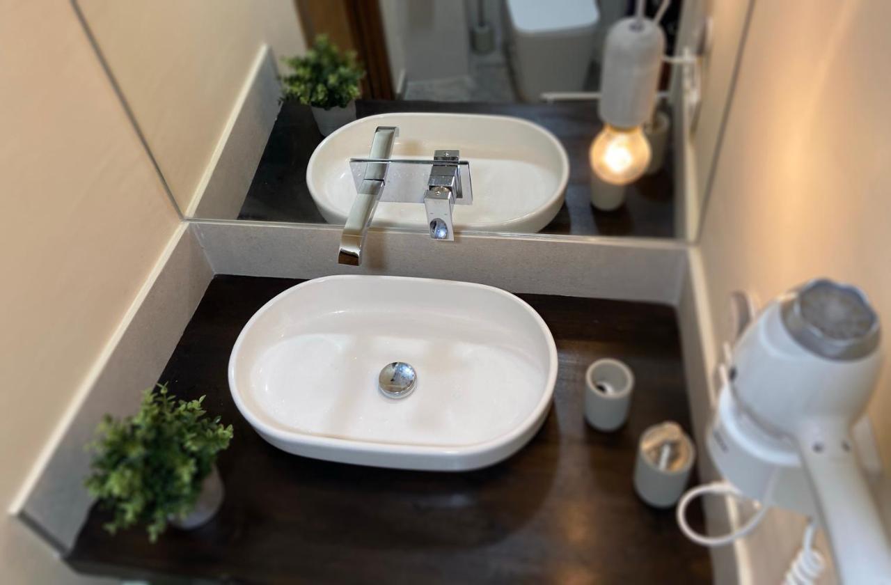 Gadeiras Suites - Apartamentos Turisticos De 2 Llaves 카디스 외부 사진